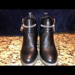 Olivia Miller Women’s Boots